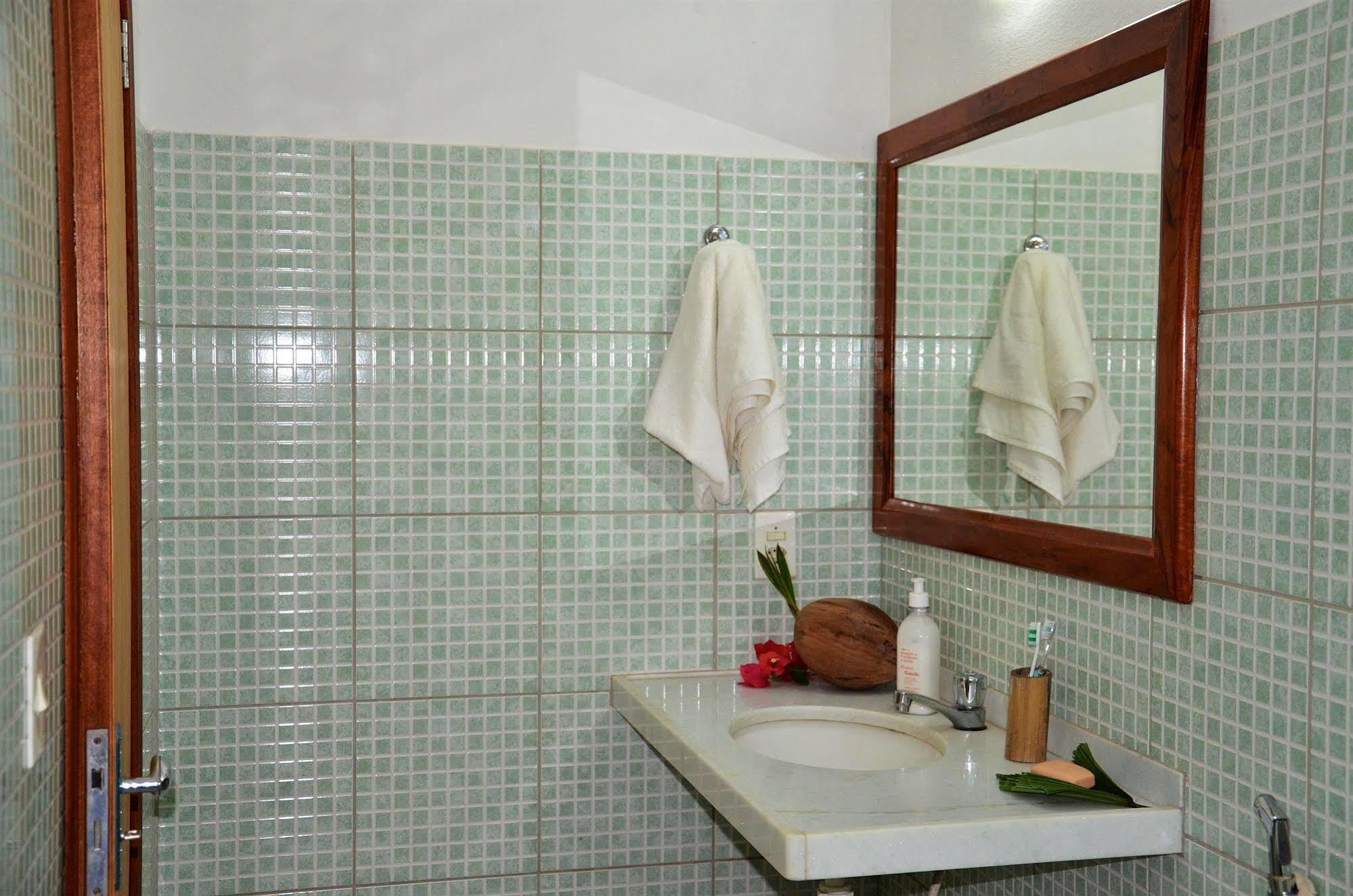 Pousada Wind Paracuru Bed & Breakfast Bagian luar foto